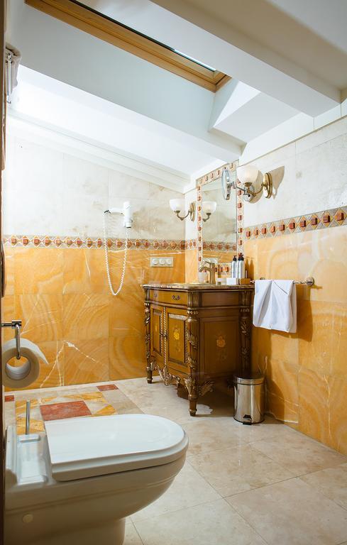 Ministerium Hotel Odessa Buitenkant foto
